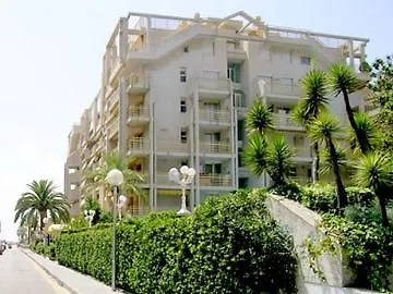Complejo Novelty Hotel Salou 0*,  Spain